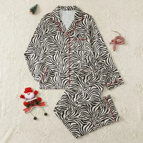 Women's Bold Black Soft Off-White Abstract Zebra Fluid Organic Lines Graphic Illustrative Satin Pajamas Set
