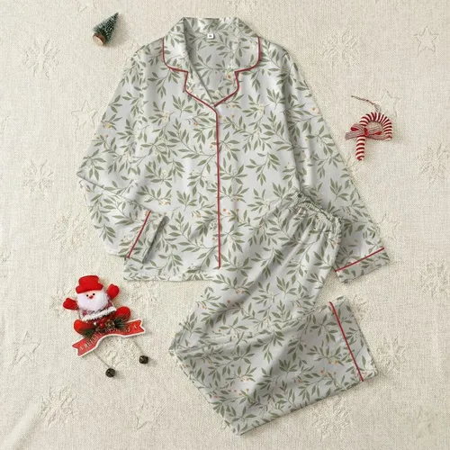 Women's Elegant Botanical Sage Olive Leaves Cream Flowers Ochre Berries Silver Gray Satin Pajamas Set