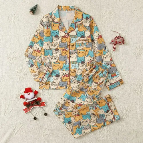 Cat Lovers' Whimsical Multi-Color Cartoon Feline Faces Pattern with Hats and Glasses Satin Pajamas Set