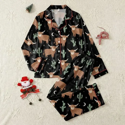 Women's Whimsical Folk Art Highland Cow Cactus Desert Night Black Sage Pattern Satin Pajamas Set