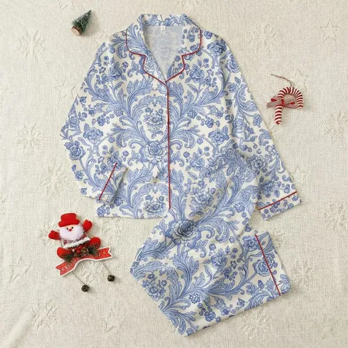Women's Deep Blue Off-White Toile de Jouy Baroque Floral Acanthus Leaf Pattern Satin Pajamas Set