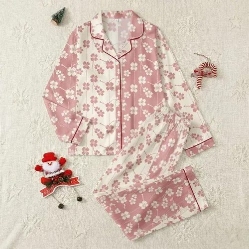 Women's Rose Creamy Off-White Two-Tone Cherry Blossom Berry Cluster Split Pattern Satin Pajamas Set Satin Pajamas Set