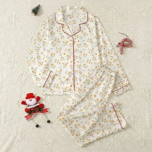 Women's Minimalist Hand-Drawn Marigold Floral Rustic Creamy Off-White & Olive Green Botanical Pattern Satin Pajamas Set