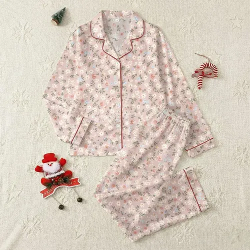 Women's Delicate Pastel Pink Ditsy Floral Wildflower Pattern with Cream Daisies & Blush Rosebuds Satin Pajamas Set
