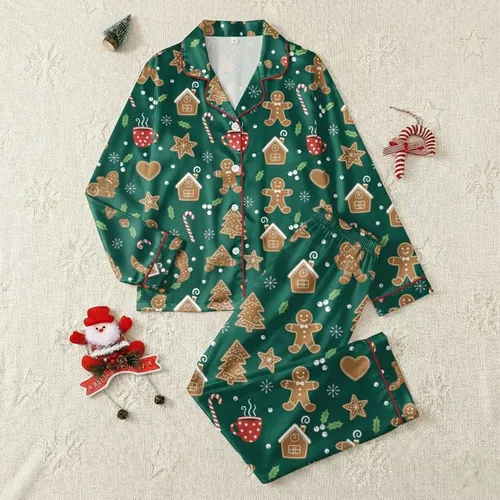 Women's Emerald Green Whimsical Gingerbread Candy Cane Holly Berry Snowflake Vector Pattern Satin Pajamas Set