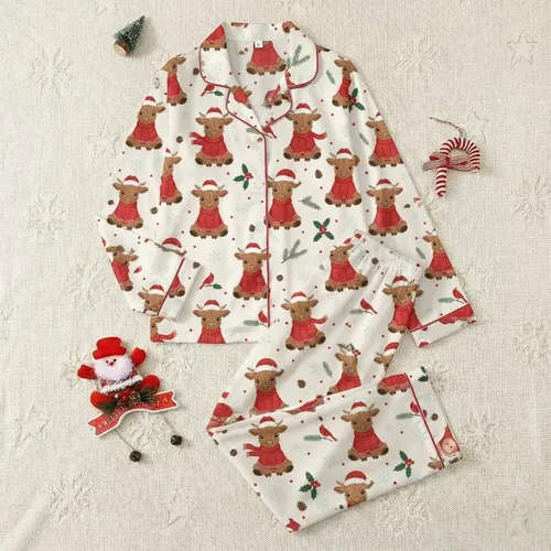Highland Cow Lover: Festive Baby Calves in Red Sweaters, Holly & Snow Pattern Design Satin Pajamas Set