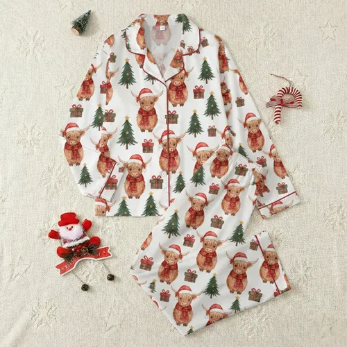 Unisex Personalized Highland Cow Christmas Sleepwear: Santa Hat & Plaid Scarf Oversized Satin Pajamas Set