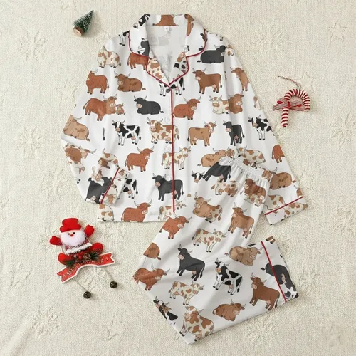 Unisex Chibi Cow: Playful All-Over Fluffy Highland & Holstein Cartoon Calf Print Pajamas Satin Pajamas Set