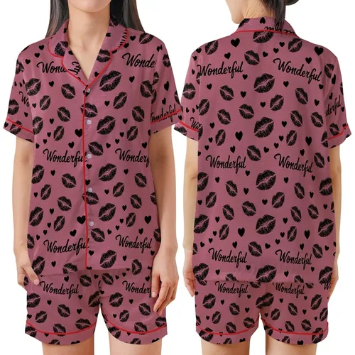 Expressive Woman's Distressed Black Lips & Wonderful Grunge Pattern - Heather Deep Pink Casual Top Satin Short-Sleeve Pajamas Set