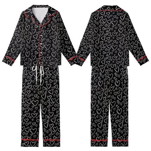Casual Heart Enthusiast: Scattered White Outline Heart Doodles Black – Everyday Print Design Kid Satin Pajamas Set