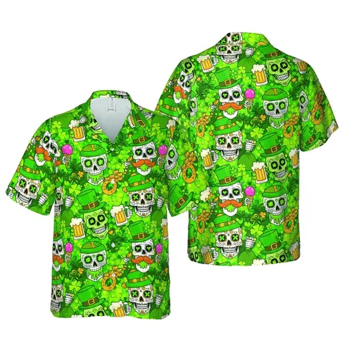 St. Patrick's Skull Tropical Pattern: Leprechaun Hats, Beer Pints, Gold, Shamrocks Short-sleeve Hawaiian Shirt