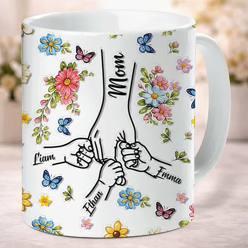 Personalized Mother's Day Mug with Kids Names, Custom Floral Mom and Children Holding Hands Coffee Cup, Unique Gift for Mom