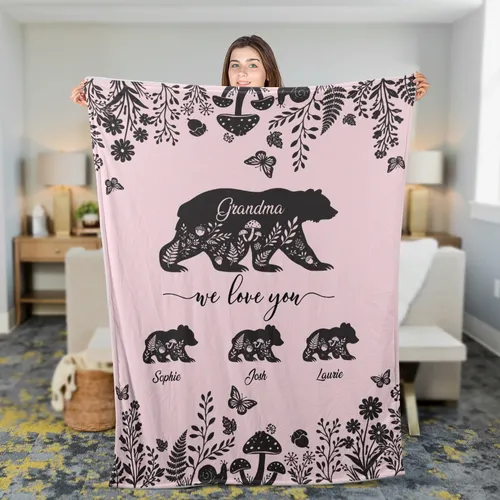 Personalized Mama Bear With Kids Names Fleece Blanket Mother's Day Gift