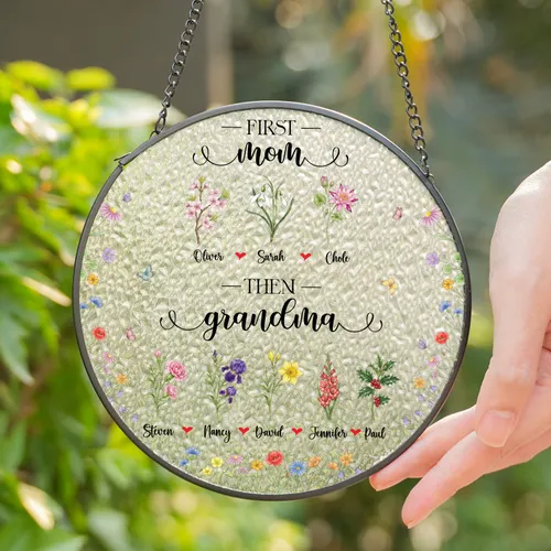 Personalized Grandma's Garden Gift For Grandma, Grandma Gift, Mother's Day Gift For Grandma, Nana Birth Month Flower Stain Glass Suncatcher