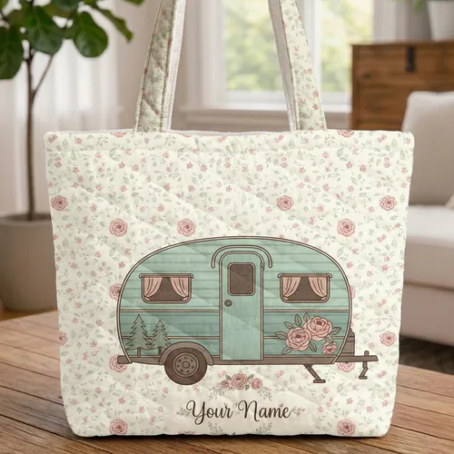 Caravan Your Name Rose Wreath - Travel Essentials Gift for Travelers Quilted Tote Bag