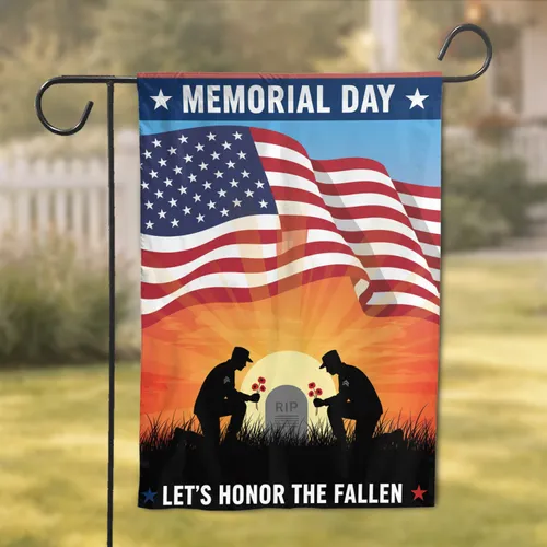 American Flag Kneeling Soldiers Memorial Day - Honor The Fallen For Veterans Garden Flag
