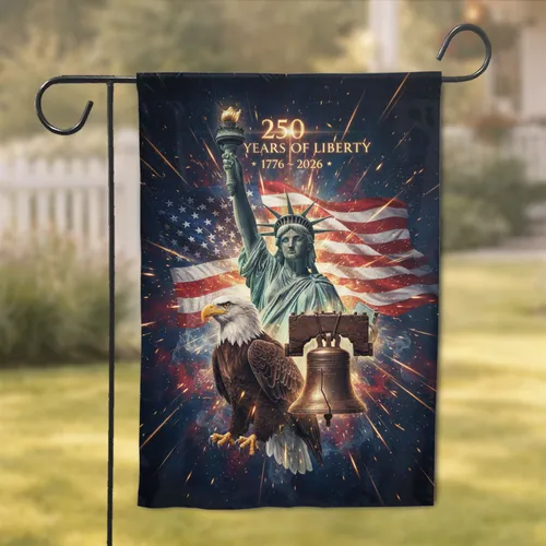 Statue of Liberty Bald Eagle American Flag - 250th Anniversary Independence Day Gift for Veterans Garden Flag