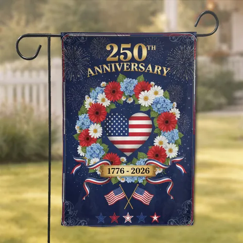 USA 250th Anniversary American Flag Heart Wreath - Independence Day Gift Garden Flag