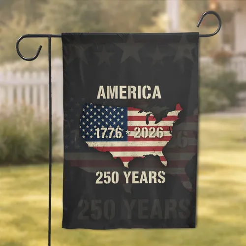 Distressed USA Map American Flag 1776-2026 - USA 250th Anniversary Independence Day Gift for Veterans Garden Flag