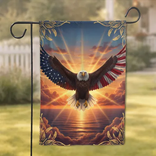 Bald Eagle American Flag Patriotic Home Decor - Wildlife Lover Gift Garden Flag