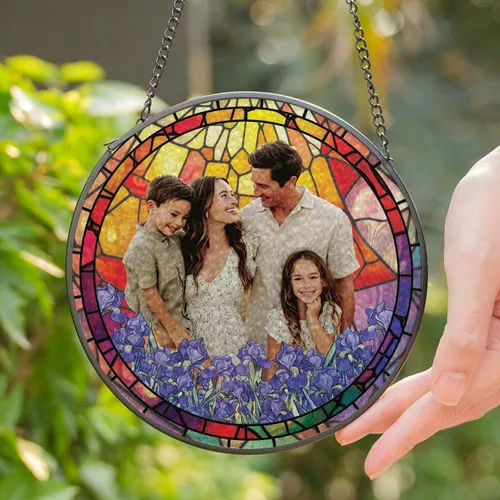Personalized Family Portrait Glass Suncatcher, Custom Photo Suncatcher, Anniversary Gift for Parents, Gift for Mom Dad