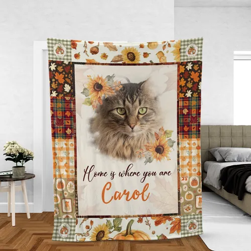 Personalized Fall Cat Photo Blanket – Custom Autumn Pet Fleece Throw, Thanksgiving Gift for Cat Mom Dad