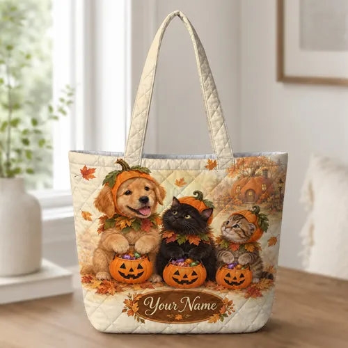 Pumpkin Trick Or Treat Cats And Dogs For Halloween Pet Lovers Quilted Tote Bag