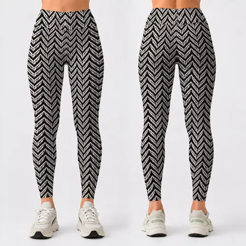 Black And Ivory Herringbone Chevron Motif For Polished Everyday City Outfits For Women Leggings