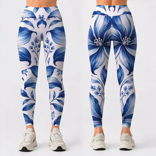 Navy Blue Floral Blooms for Coastal Getaways and Relaxed Summer Days Leggings