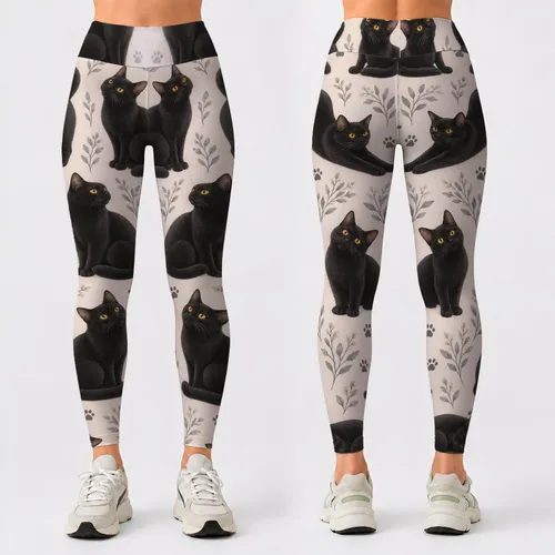Black Cat and Golden Eyes for Cozy Weekend Style and Everyday Cat Lover Outings Leggings