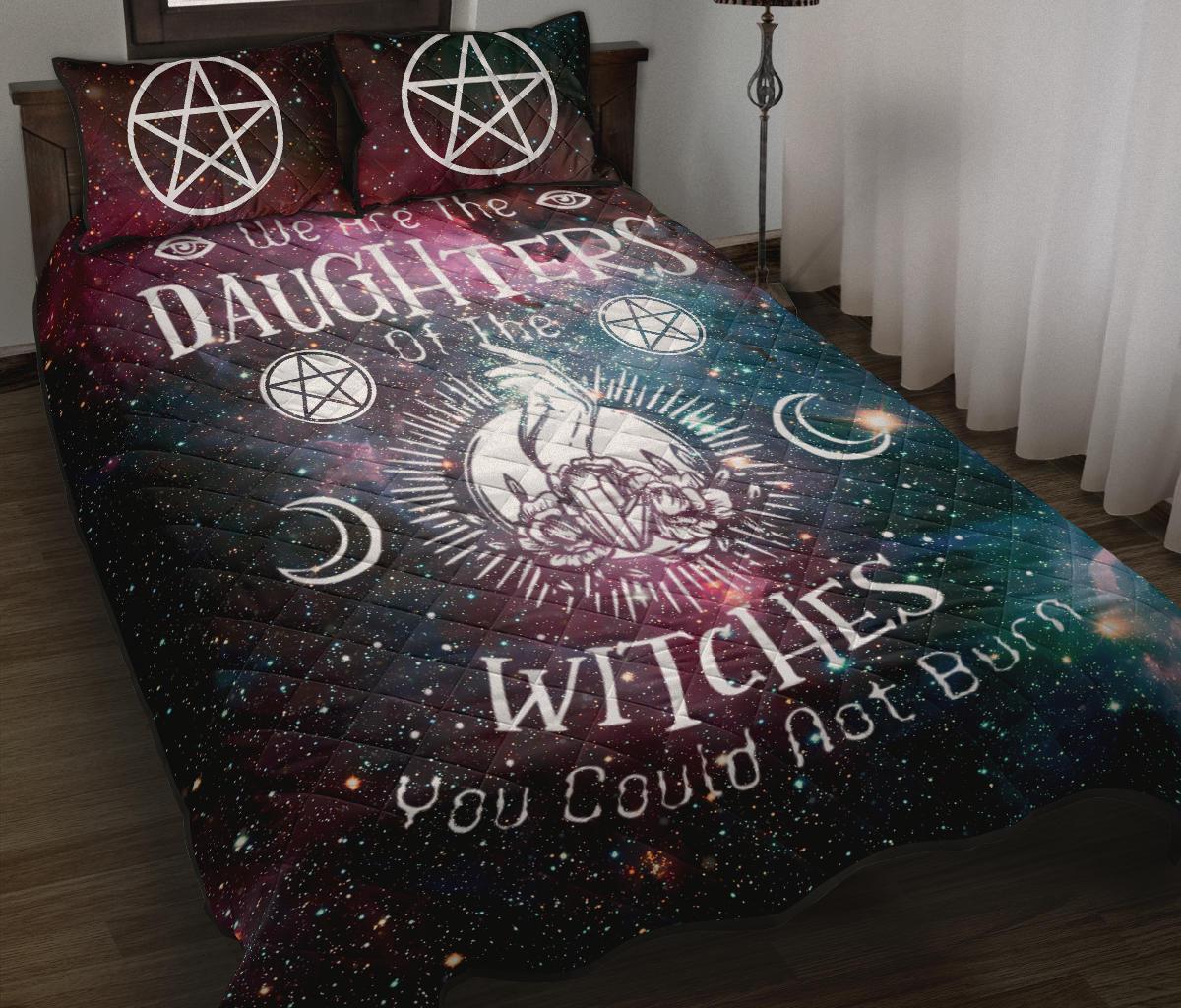 Witch Quilt Bed Set GTS010195